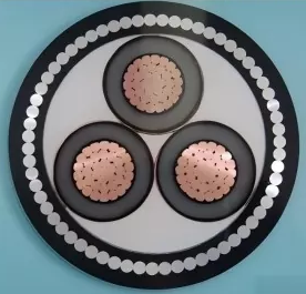 Các yêu cầu về tính năng đối với vật liệu cách điện của cáp điện trung thế là gì?